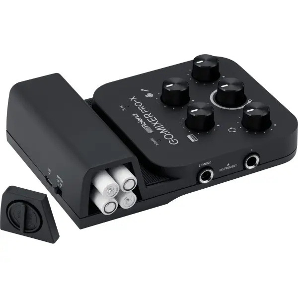 Roland GO:MIXER PRO-X - Audio Mixer for Smartphones - Image 2
