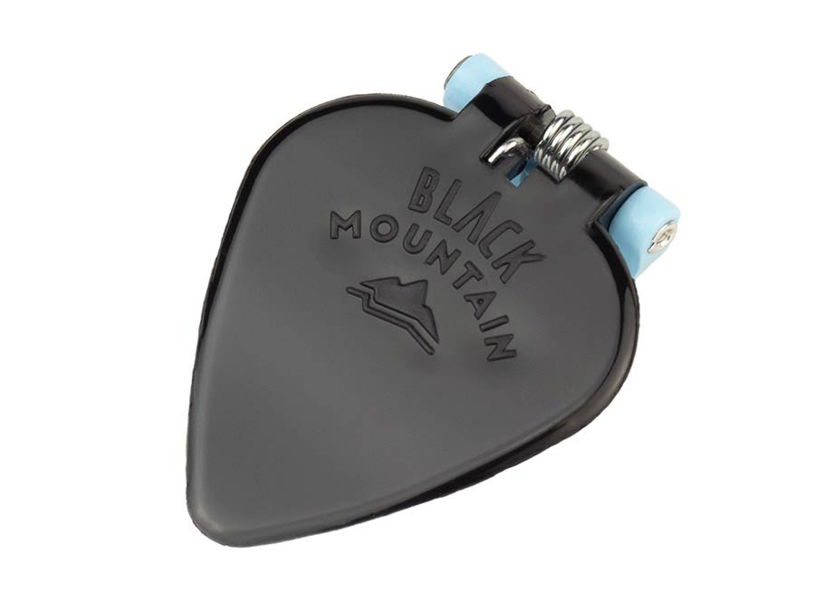 Light thumb picks new arrivals