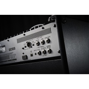BOSS KATANA-110 Bass