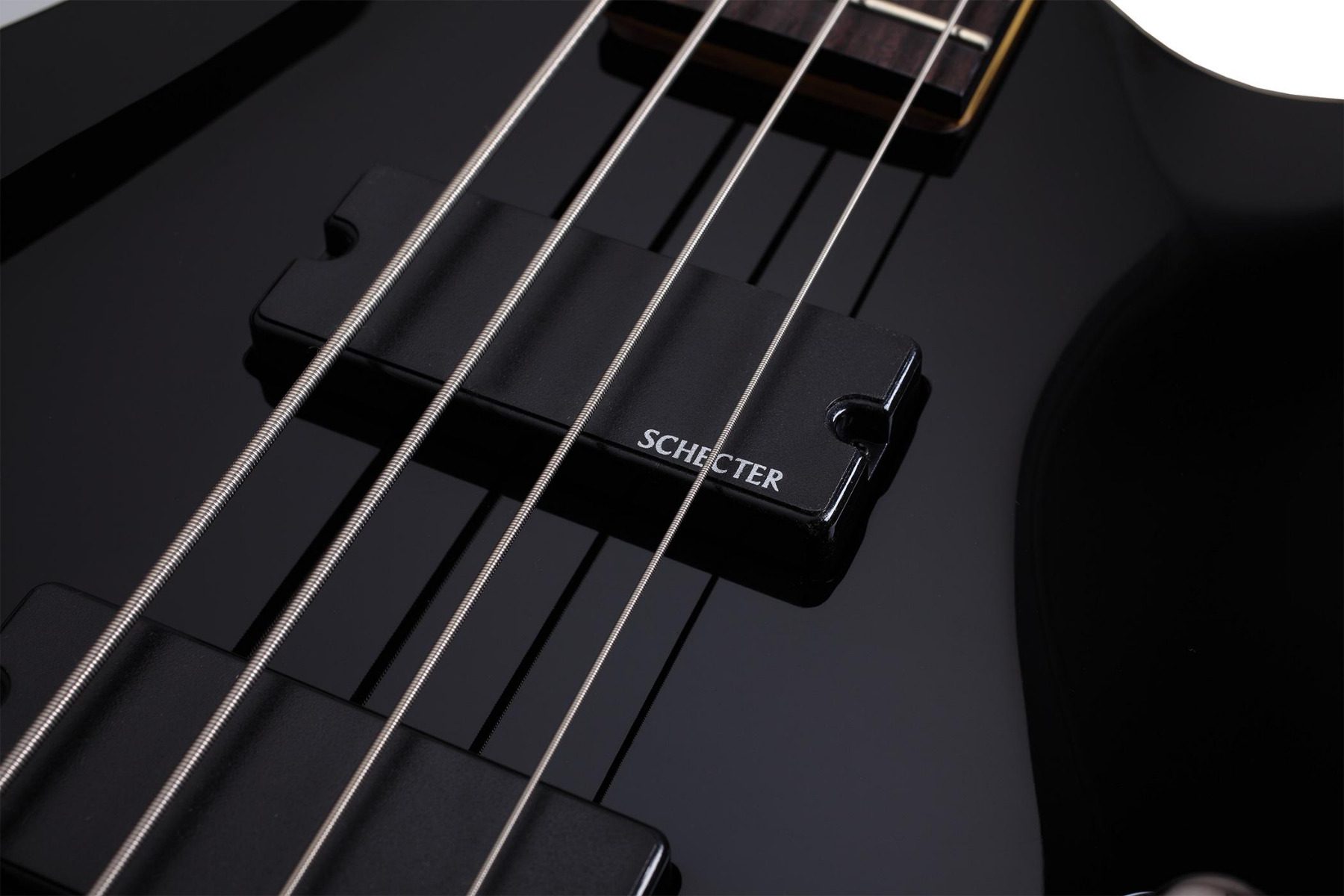 Schecter Omen-4 - Gloss Black - Image 8