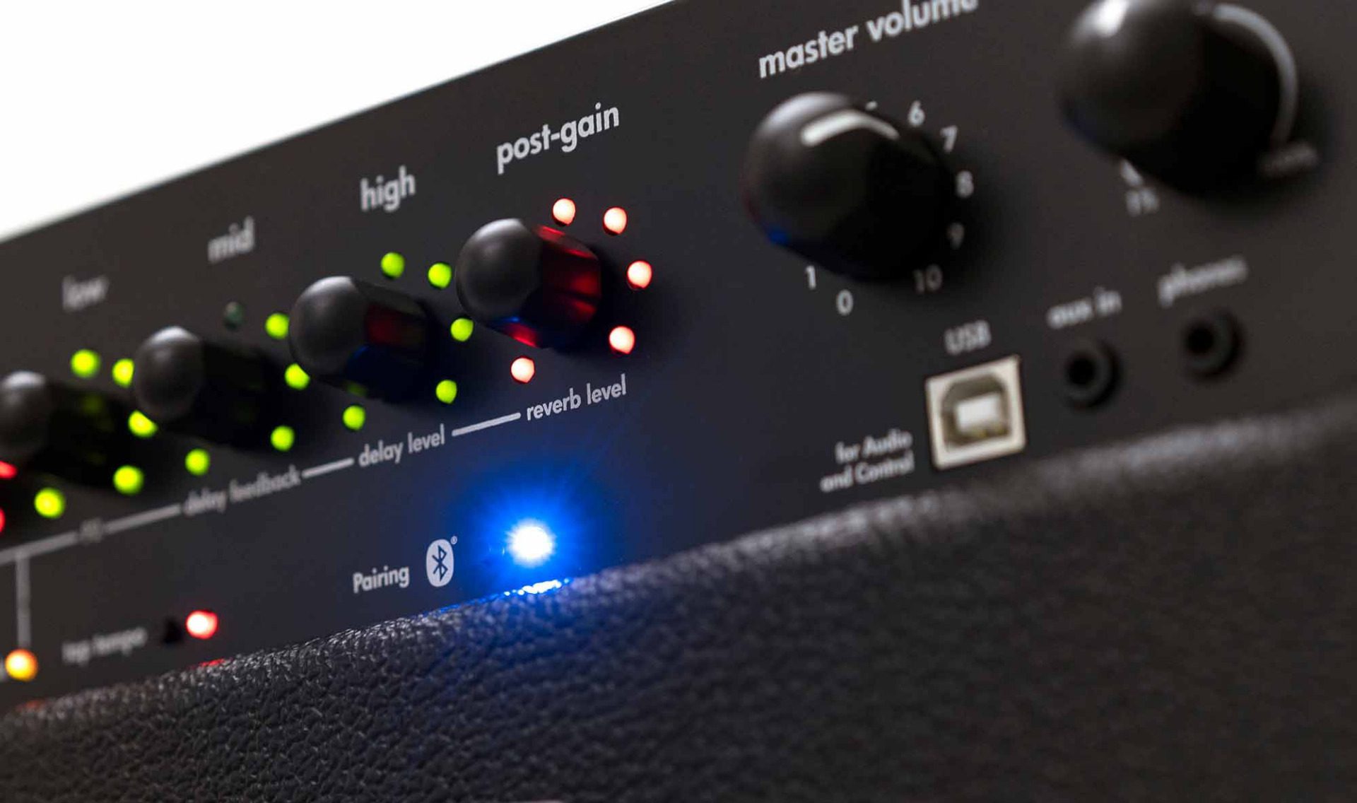 Peavey VYPYR X2 Modeling Amp - Image 3