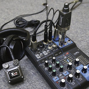 Xvive In-Ear Wireless System XU4