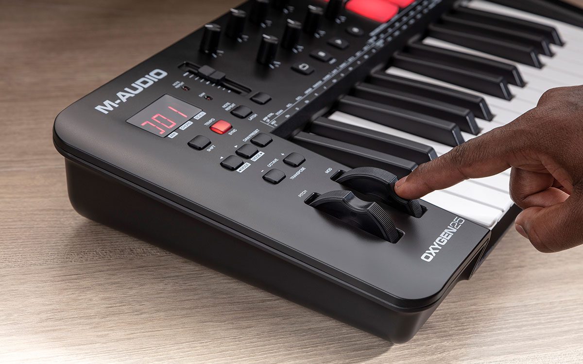 M-Audio Oxygen 25 MkV Controller Keyboard - Image 5