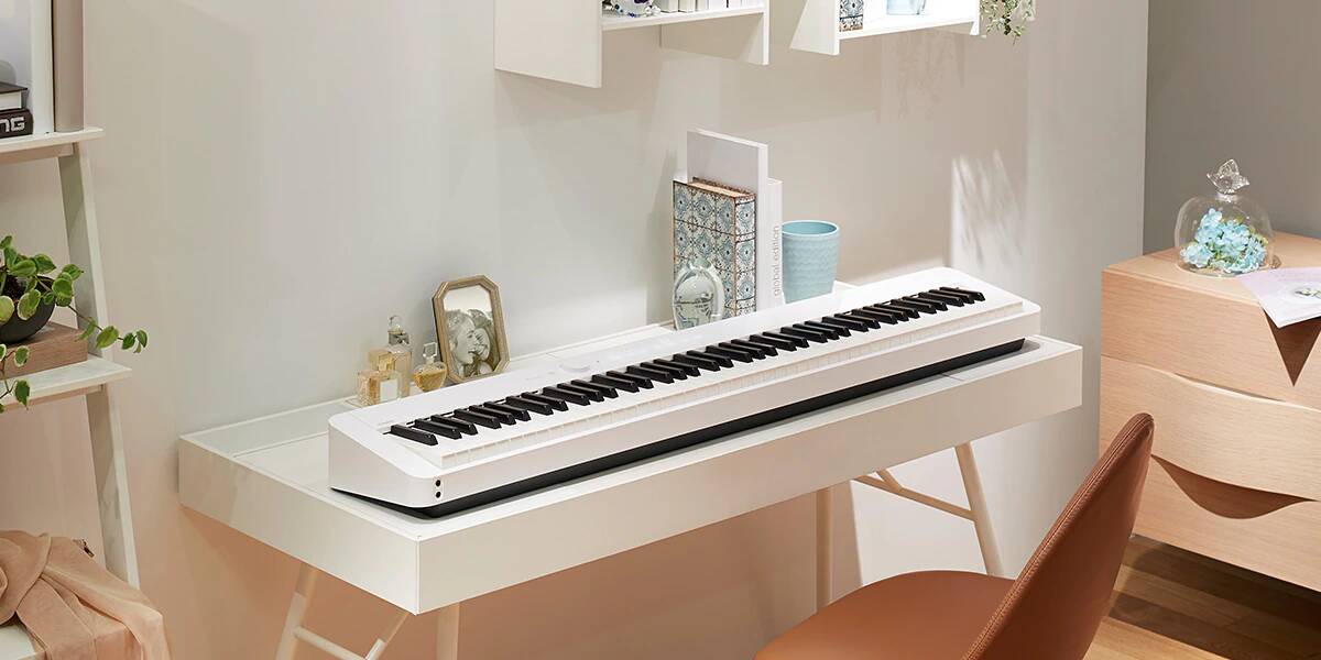 Casio PX-S1000-WH Privia Digital/Stage Piano - White - Image 3