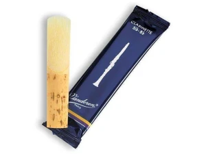 Vandoren Bb Size 2.5 Traditional Clarinet Reeds - 1 Pack
