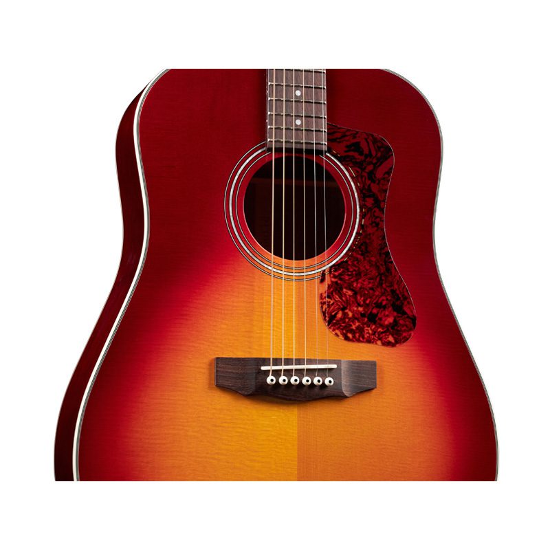 Guild D-140 - Cherry Burst - Image 4