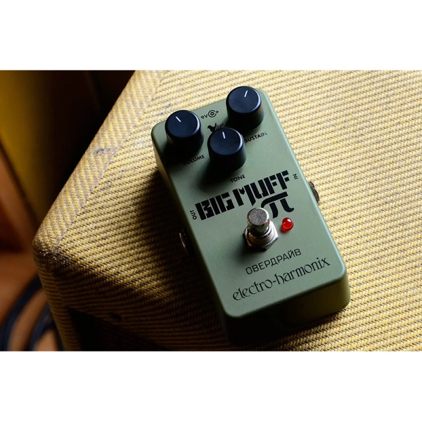 Electro Harmonix Green Russian Big Muff Pi - Fuzz/Distortion/Sustainer - Image 2