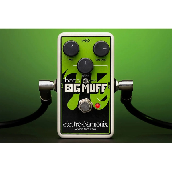 Electro Harmonix Nano Bass Big Muff Pi - Fuzz/Distortion/Sustainer - Image 4