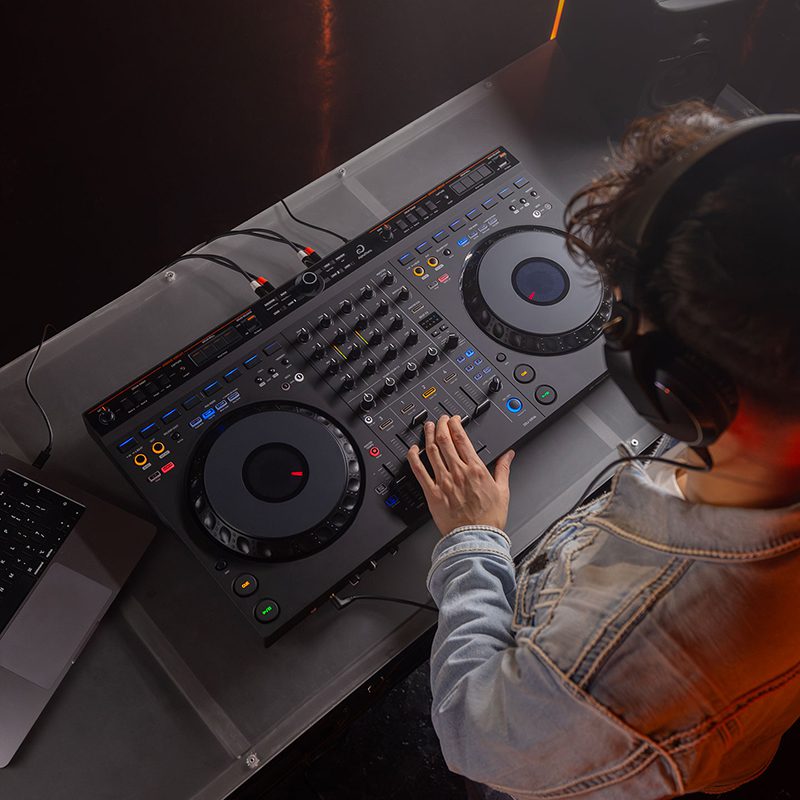 AlphaTheta DDJ-GRV6 4-Channel DJ Controller With Groove Circuit - Image 8